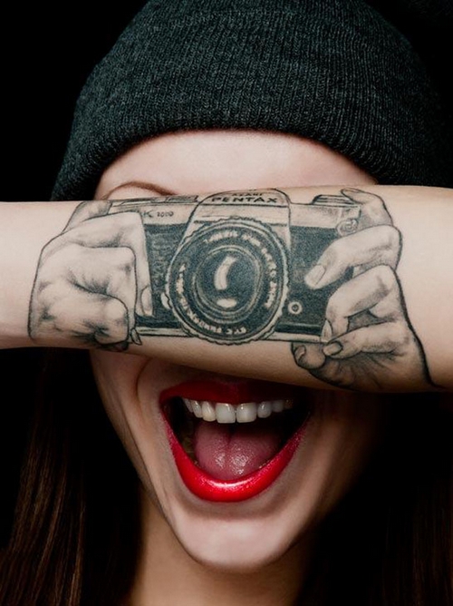 Татуировка фотоаппарата