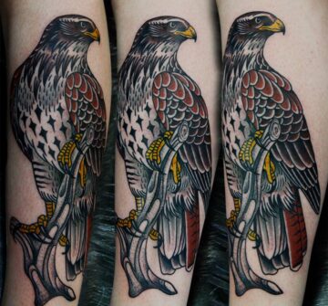 Красивая татуировка орла