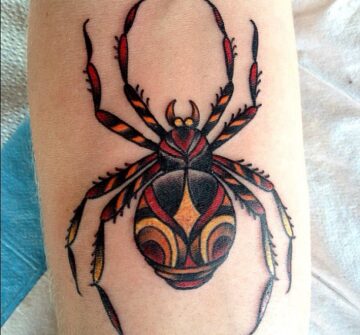 Красивая татуировка паука