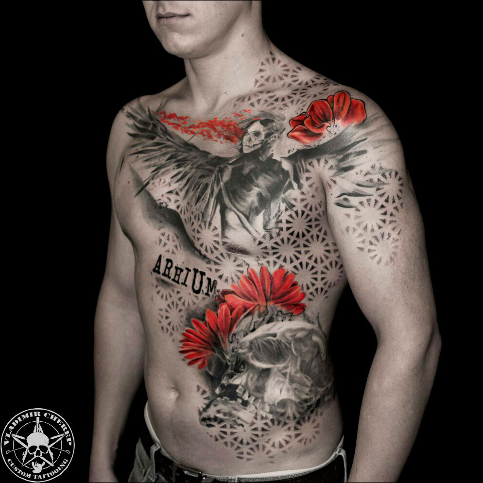Большая мужская татуировка в стиле треш-полька на груди и животе