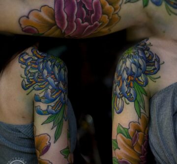 Хризантемы на руке