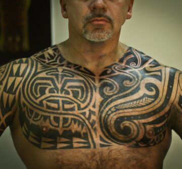 Мужская полинезийская тату