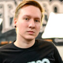 Андрей Април